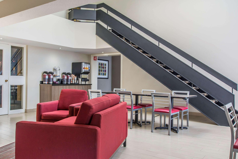 Public Area 3, Comfort Inn Kapuskasing, Cochrane