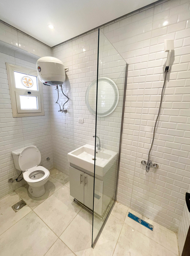 Bathroom 5, Settle Inn Banafseg Apartments, New Cairo 1