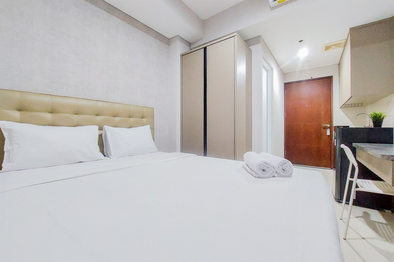 Bedroom, Comfy and Homey Studio at Springwood Residence Tangerang Apartment, Tangerang