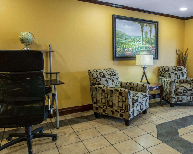 Public Area 2, Econo Lodge Defuniak Springs I-10, Walton