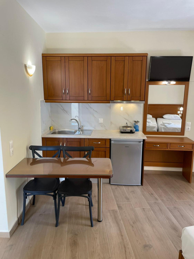 Others 4, TRIANTAFYLLOY ROOMS, Central Greece