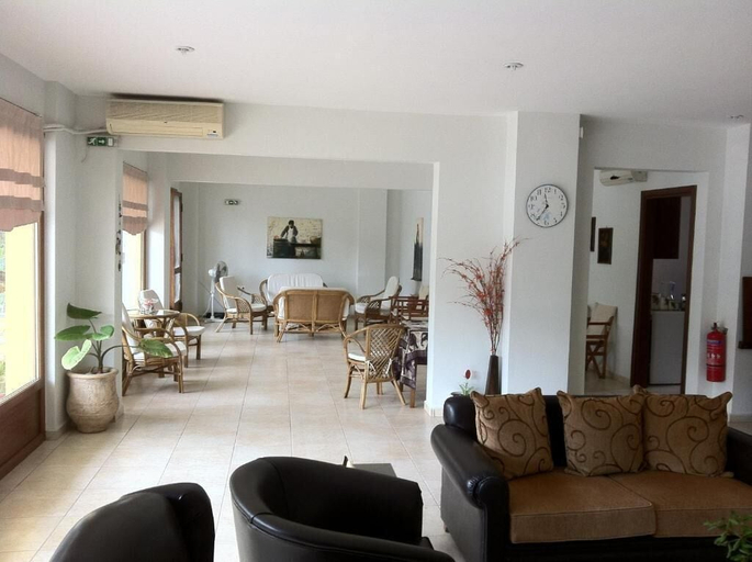 Others 4, Hotel Magnolia, Central Greece
