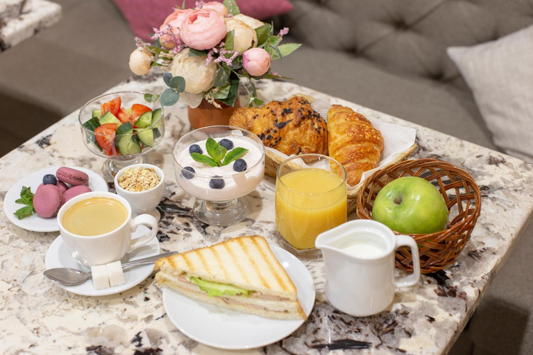 Food & Drinks 4, Grand Mark by ACADEMIA, Sankt-Peterburg gorsovet
