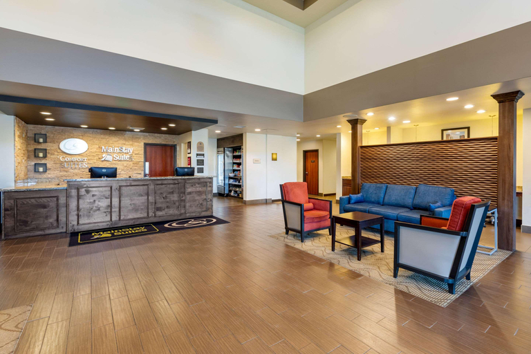 Public Area 3, Comfort Suites Near Denver Downtown, Denver