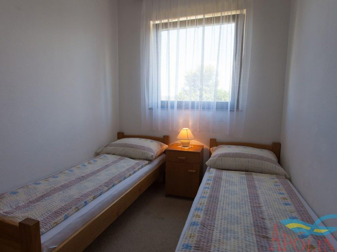 Bedroom 2, Apartment in Vantacici near the Sea, Malinska-Dubašnica