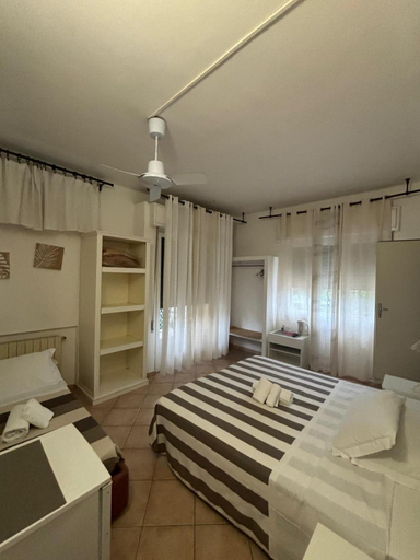 Others 3, Casa Versilia Hotel, Massa Carrara