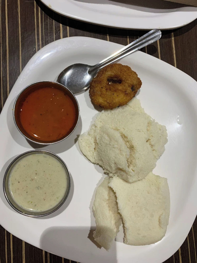 Food & Drinks 5, La Sara Pride, Bangalore