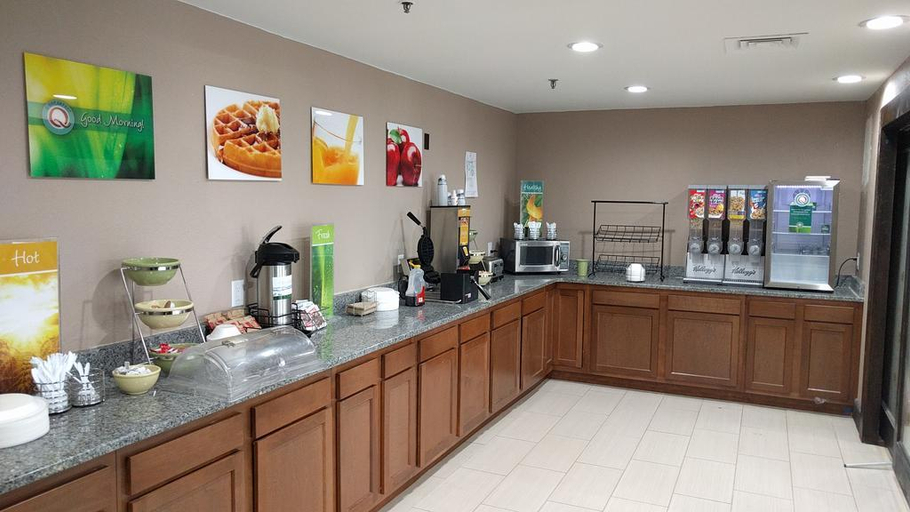 Food & Drinks 5, Quality Inn Lexington East/Hamburg Area, Fayette