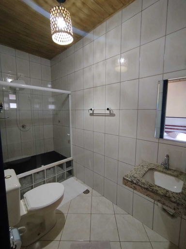 Bathroom 3, Pouso Trindade, Parati