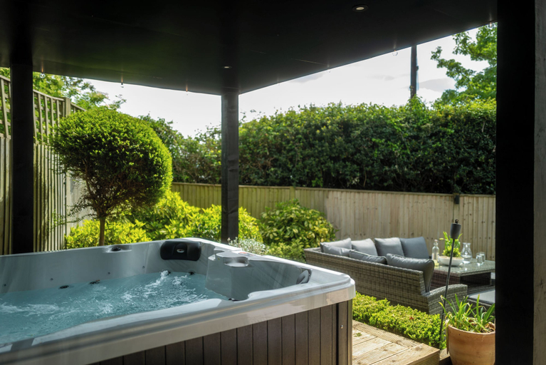 Sport & Beauty, Verdant Rise, West Sussex