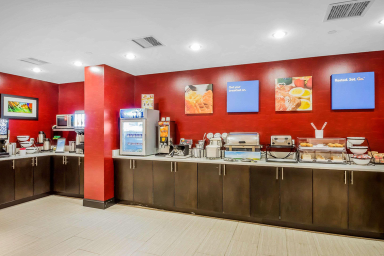 Public Area 2, Comfort Inn & Suites near Stadium, New York