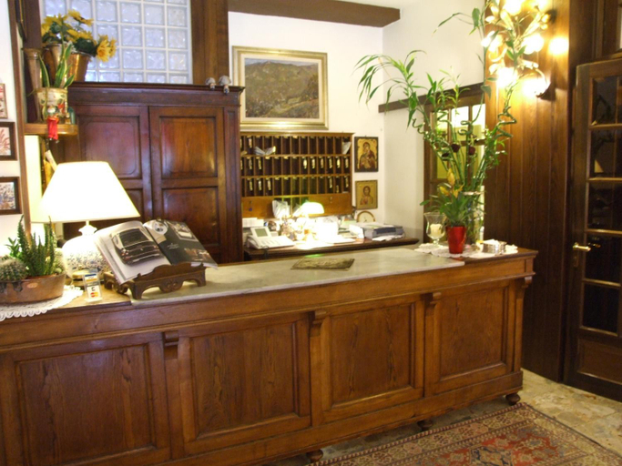 Public Area 2, Hotel Cimone, Modena