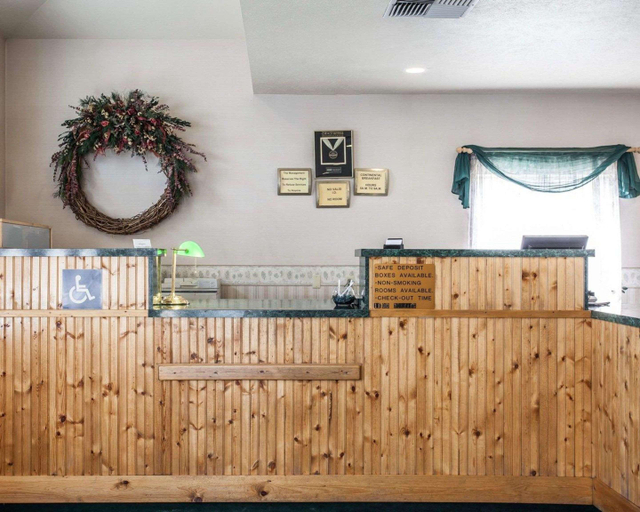 Public Area 2, Rodeway Inn & Suites Spokane Valley, Spokane