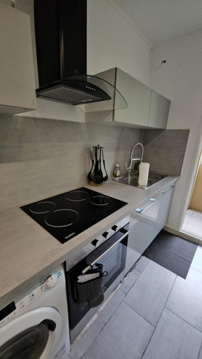4, Le Tolstoi chic, Rhône