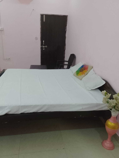Bedroom 5, Ashiyana Upvan Homestay, Lucknow
