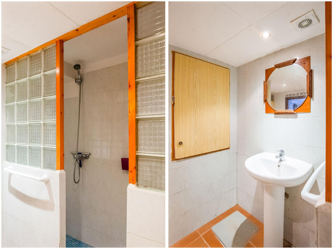 Bathroom 3, House in Catalonia near the Sea, Girona