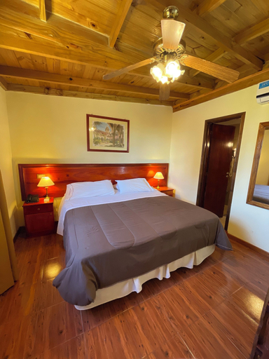 Bedroom 3, Hotel Sirenuse, General Pueyrredón