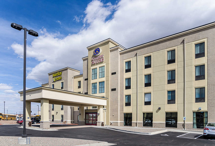 Exterior & Views 2, Comfort Suites Near Denver Downtown, Denver