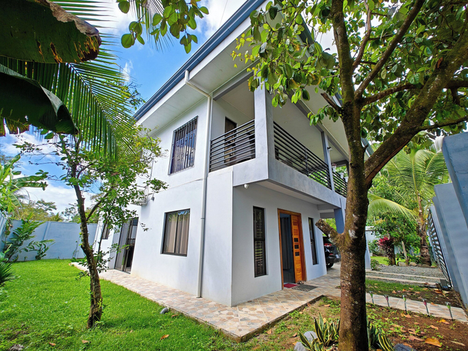Exterior & Views 2, AJ House & Suites, Osa