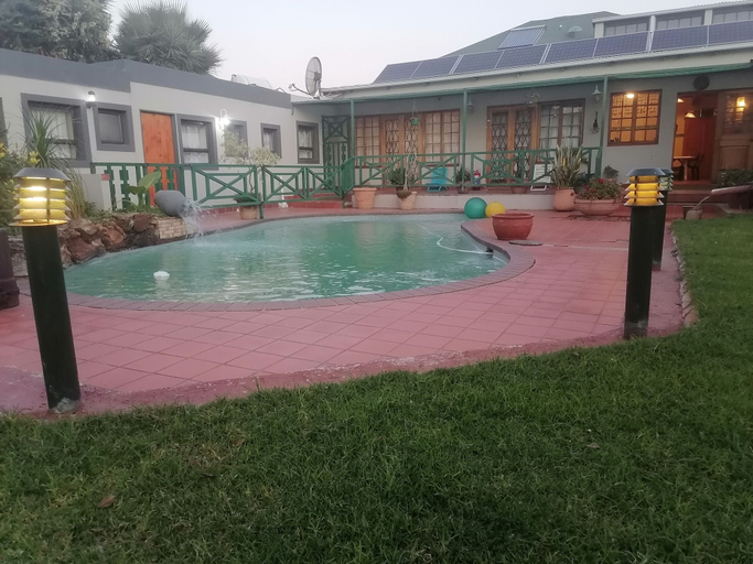 Others 4, Valleycenter GuestLodge, Ekurhuleni