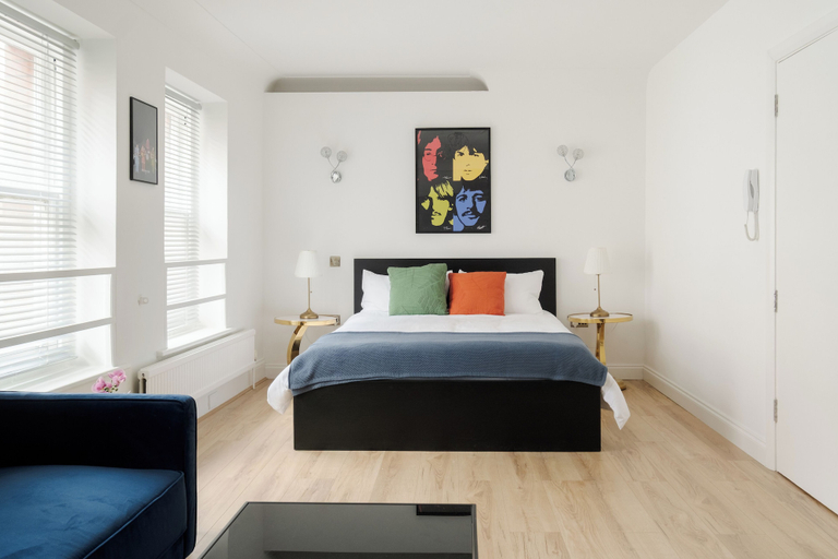 Bedroom 3, LONDONERS│Mayfair Serviced Apartments, London