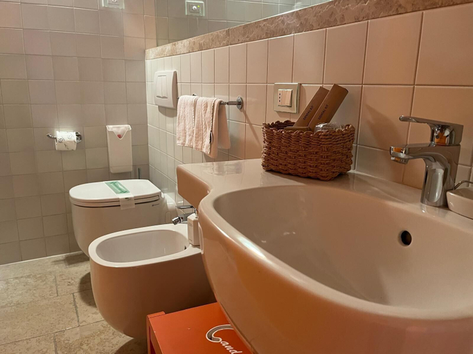 Bathroom 3, Locanda La Candola, Treviso
