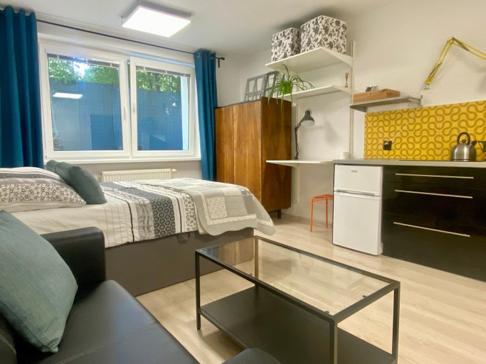 Bedroom 4, ArtHaven Pokoj Kulturalny, Bydgoszcz City