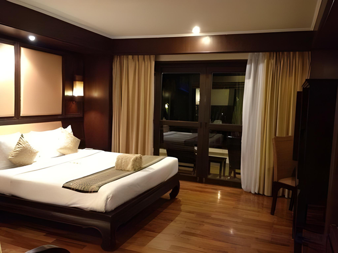 Bedroom 3, Mukdara Beach Villa & Spa Hotel, Takua Pa