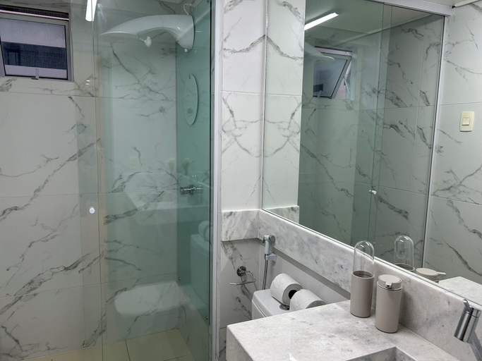 Bathroom 3, Bela Hospedagem-Flat Tagus a 300m do mar, João Pessoa