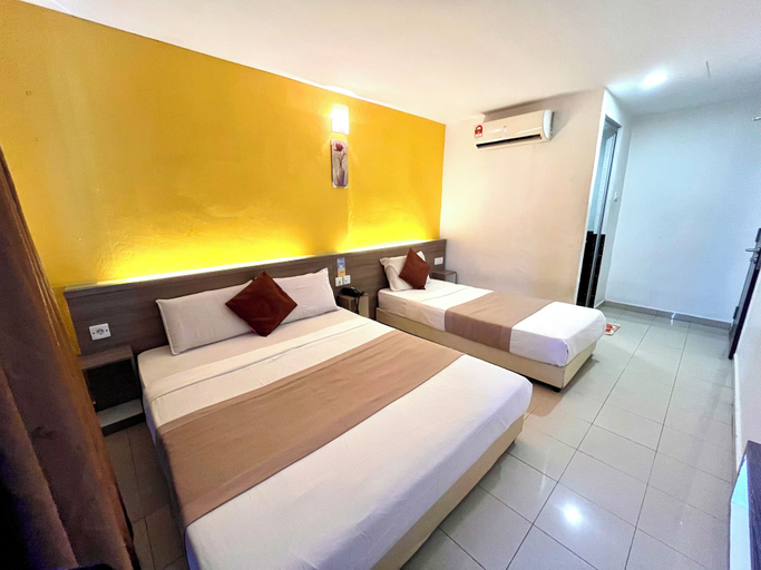 Bedroom 25