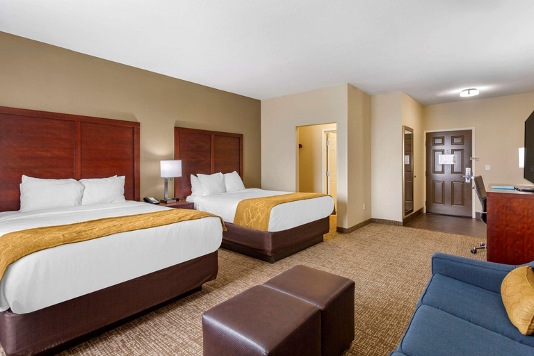 Bedroom 3, Comfort Suites Clarksville, Montgomery