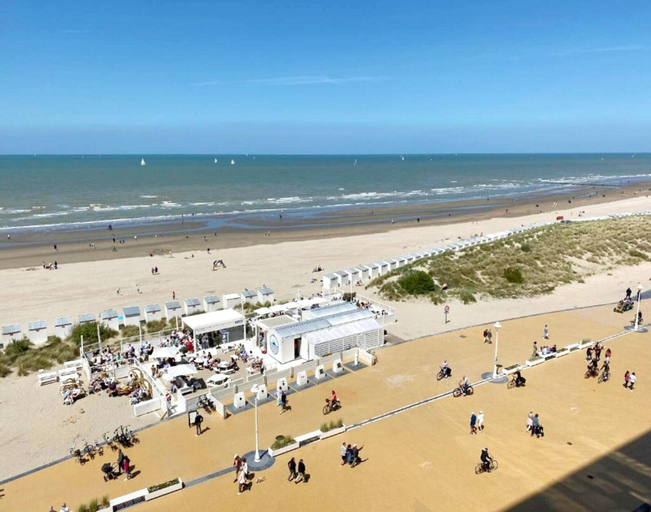 Others 4, Apartment in Nieuwpoort With Terrace, West-Vlaanderen
