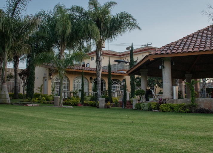 Public Area, Hacienda Santa Ireme, Zapotlanejo