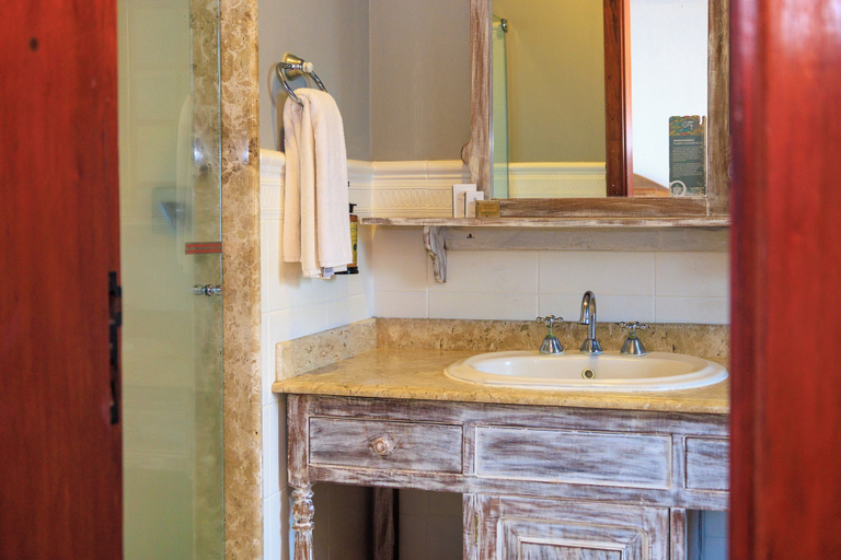 Bathroom 5, Vila Angatú Eco Resort & Spa, Santa Cruz Cabrália