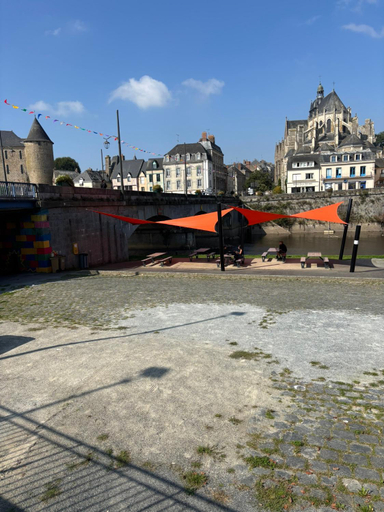 Others 4, chambre d hotes chez josiane, Mayenne