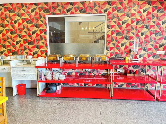 Food & Drinks 5, Street Studio by Lime Tree Hotels, Gurgaon