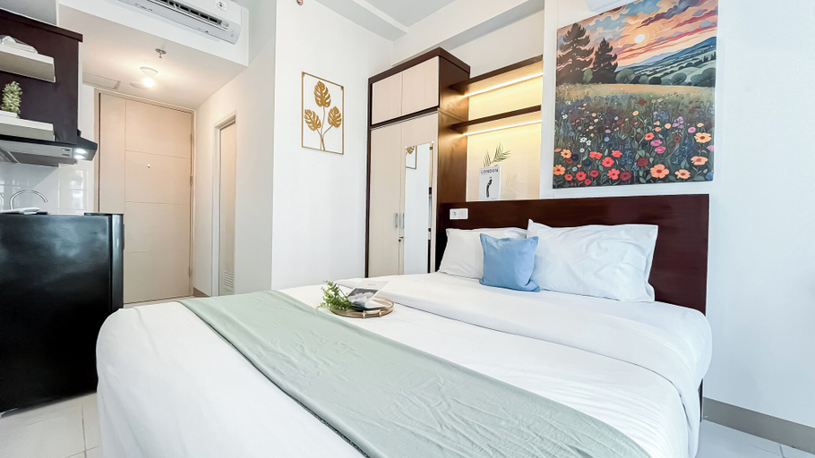 Bedroom, Comfort and Tidy Studio at Tokyo Riverside PIK 2 Apartment, Tangerang