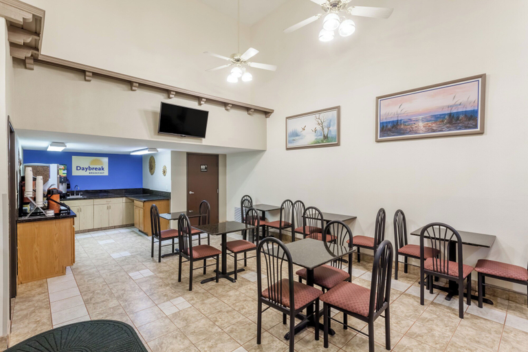 Food & Drinks 5, Days Inn by Wyndham Yuma, Yuma