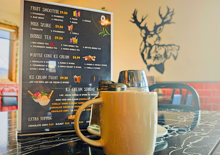 Food & Drinks 4, Cozy Corner Motel & Restaurant , Yukon