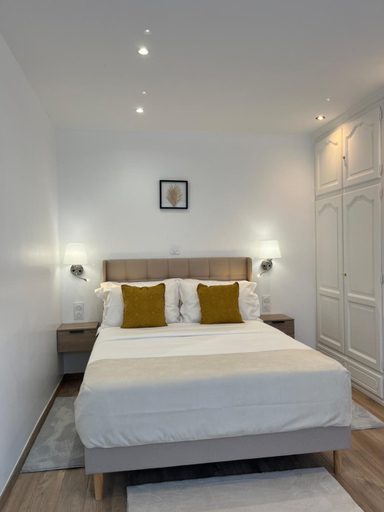 Bedroom 5, AppartHôtel Elite Forbach Centre, Moselle