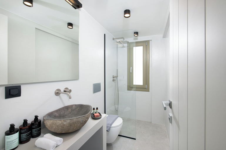 Bathroom 4, Mazee Paros, South Aegean