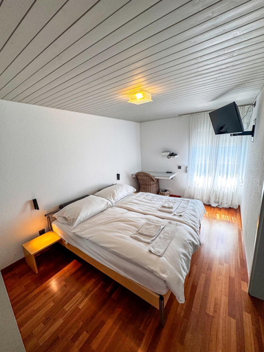 Bedroom 2, Dogan's Langenthal, Aarwangen