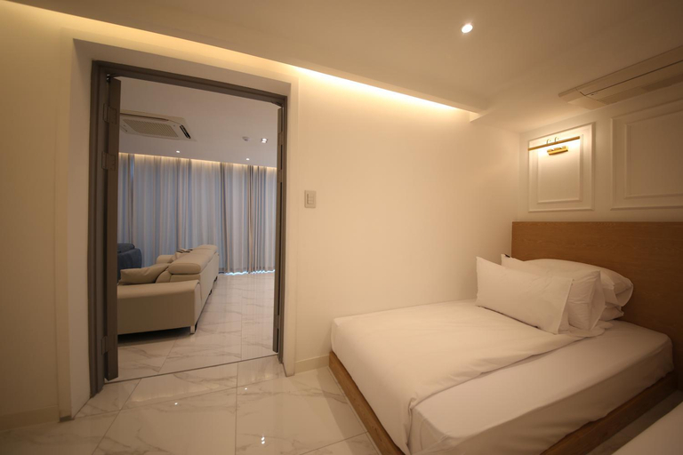 Bedroom 1, Hotel Vantt, Buk