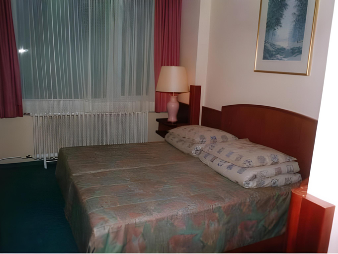 Bedroom, Zsory Liget Camping & Resort, Mezőkövesdi