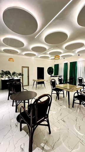 Food & Drinks 5, New green Horse Hotel, Cotonou