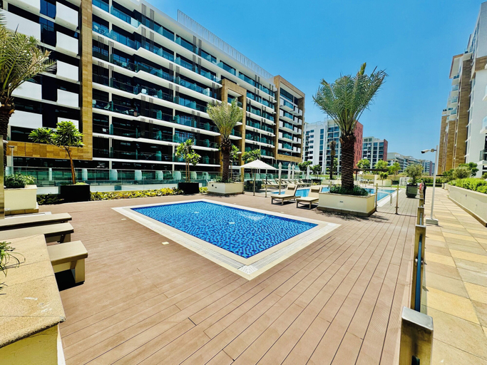Exterior & Views 2, Venduras - Chic Studio in Azizi Riviera, Dubai