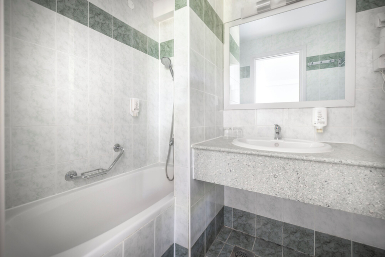 Bathroom, Maistra Select Villas Rubin Resort, Rovinj