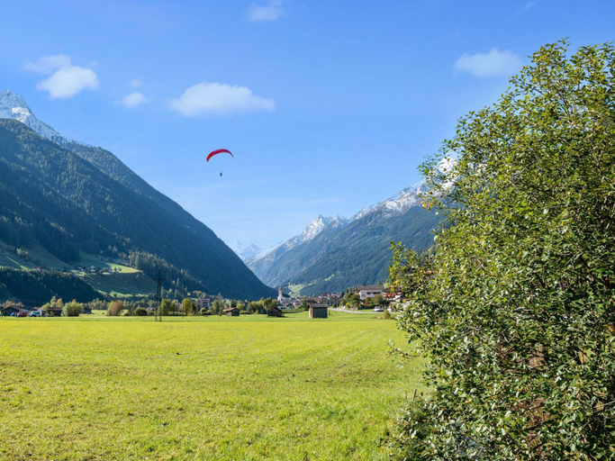 Others 4, Apartment in Neustift near Ski Lift, Innsbruck Land