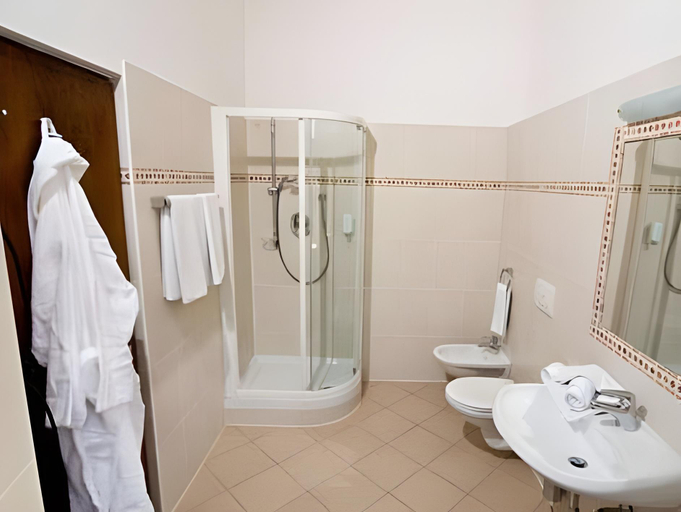 Bathroom 3, Albergo al Cervo - Gasthof zum Hirschen, Bolzano