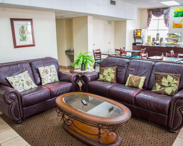 Public Area 2, Quality Inn Chipley I-10 at Exit 120, Washington